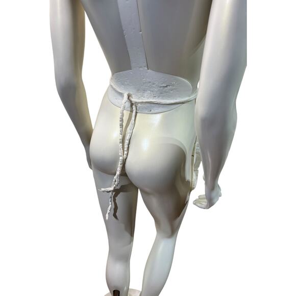 Vintage 1950 Half Apron White Cotton Hand Embroidered Floral Garden Apron Roses - Picture 3 of 12